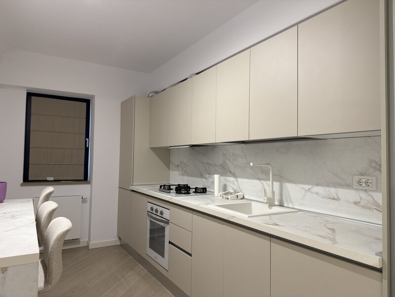 Doua camere, loc parcare subteran