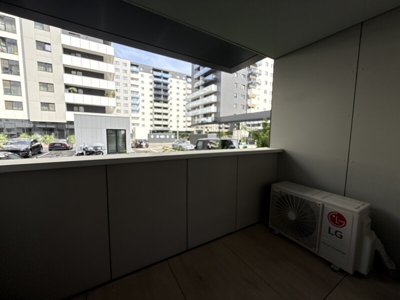 Doua camere, loc parcare subteran